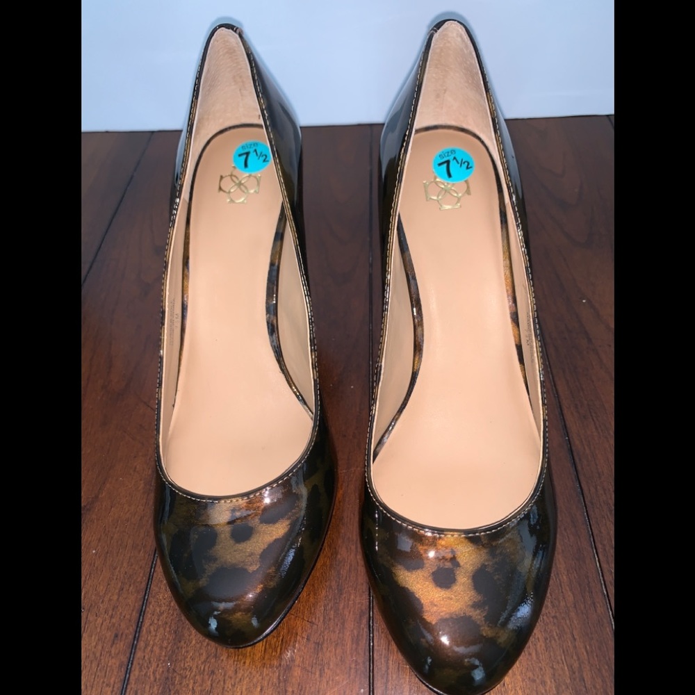 ANN TAYLOR shoes animal print patent leather heels